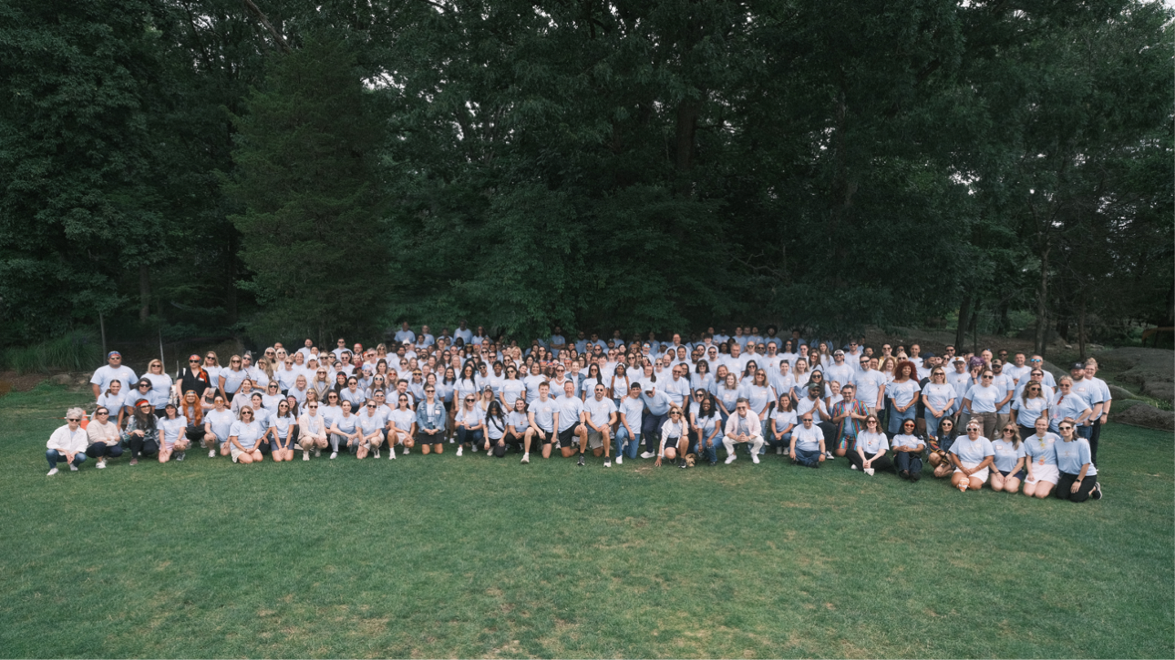 spiritweekTeamphotograss